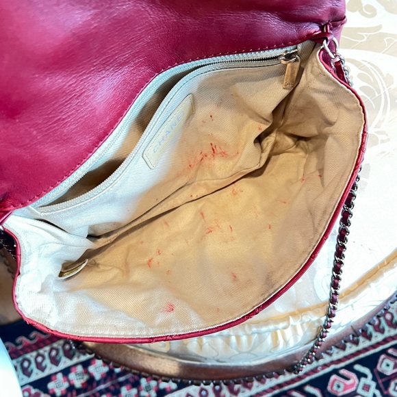 Chanel Burgundy Quilted Shoulder Bag - Picture 16 of 16